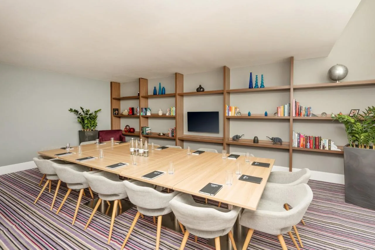 Conference room with table and chairs at Staybridge Suites Birmingham